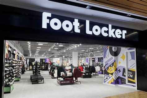 foot locker anjou photos